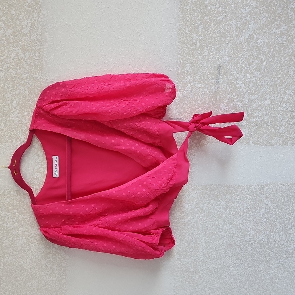 New Pink D&M knot side crop Top